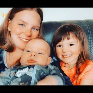 Meet your Posher, Cassandra